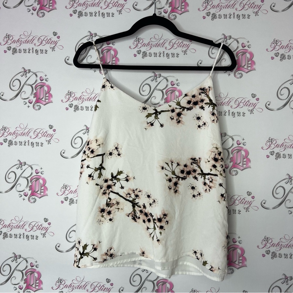 Vero moda Floral Spaghetti Strap Top floral flowers green White & Pink